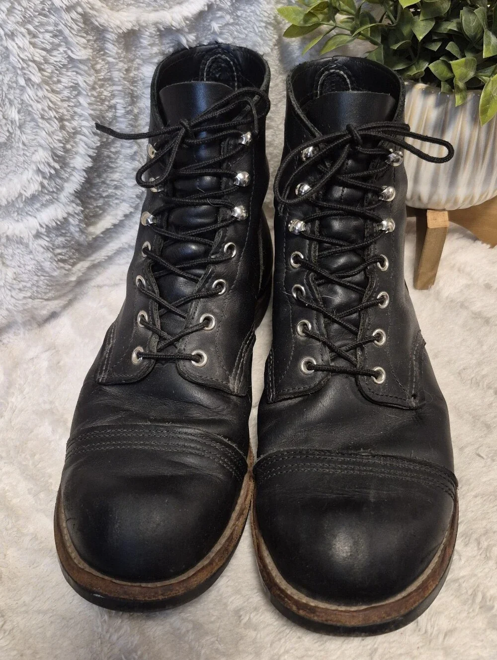 Red Wing Heritage Boots Iron Ranger 8084 Men's Sz 10.5 Black Leather